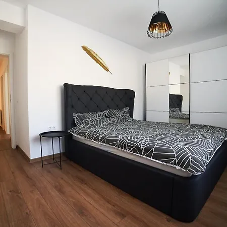 Flh - Modern 3 Apt Near Old Town - 15 Min Walk Sibiu Exterior foto