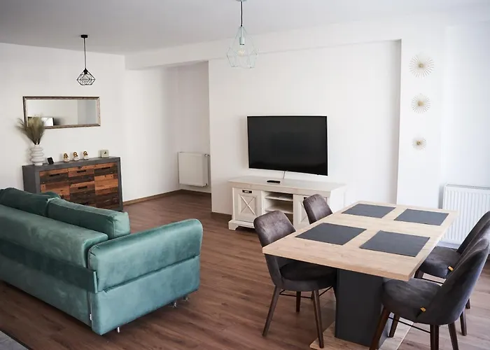 Flh - Modern 3 Apt Near Old Town - 15 Min Walk